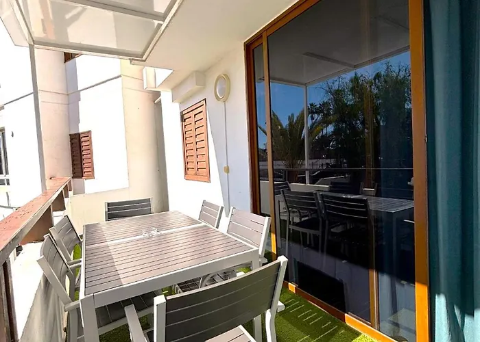 Palm Friendly * 普拉亚戴尔雷安格莱斯